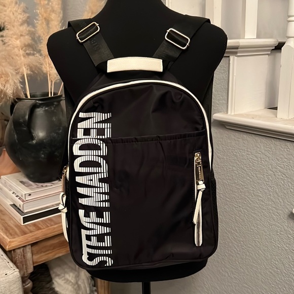 Steve Madden Handbags - Steve Madden Black White Backpack